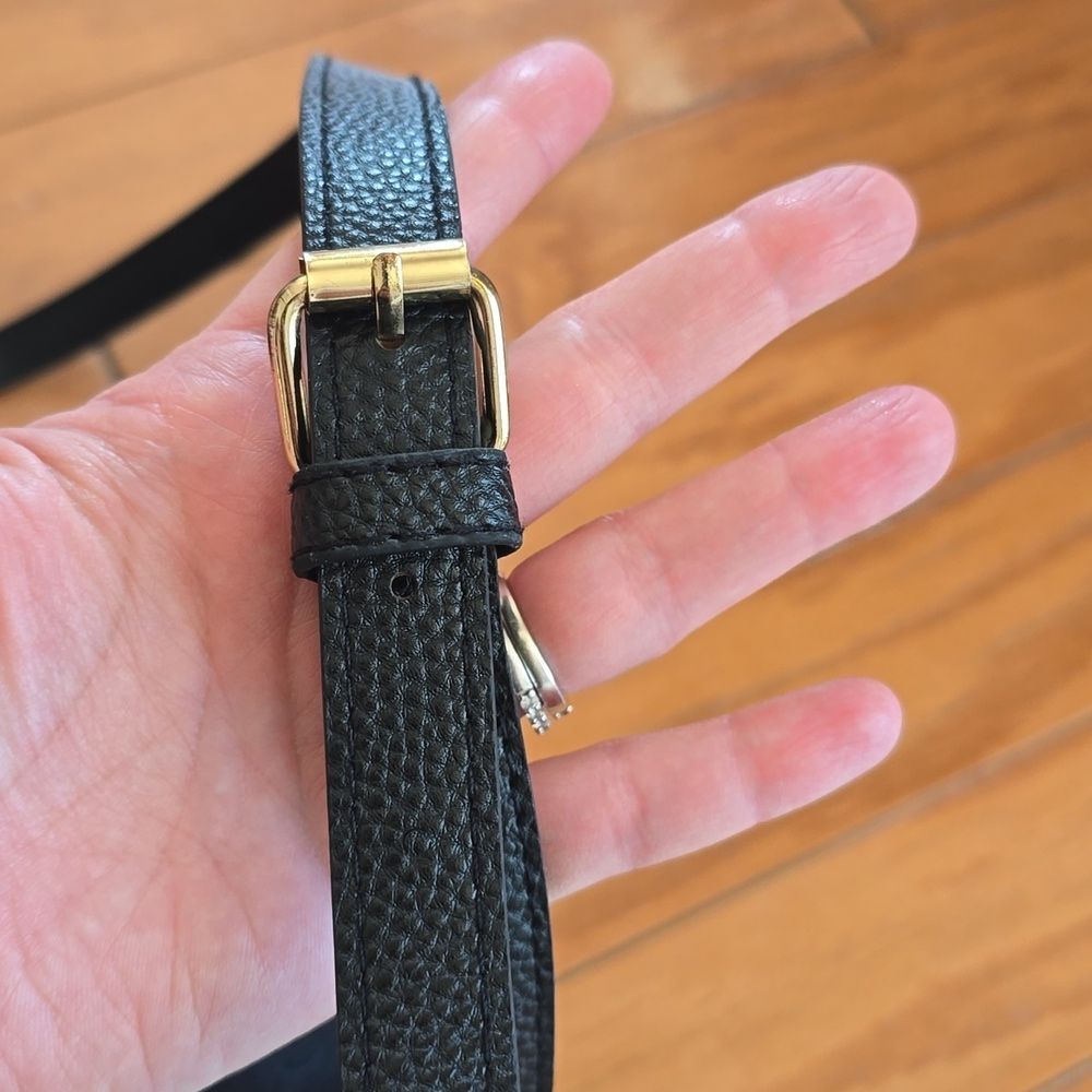 Adrienne Vittadini Black Shoulder Bag - Picture 7 of 12